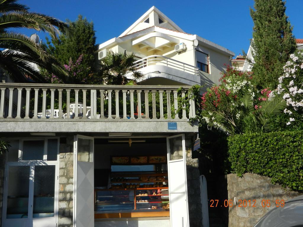 Apartments Sino More Тиват Экстерьер фото